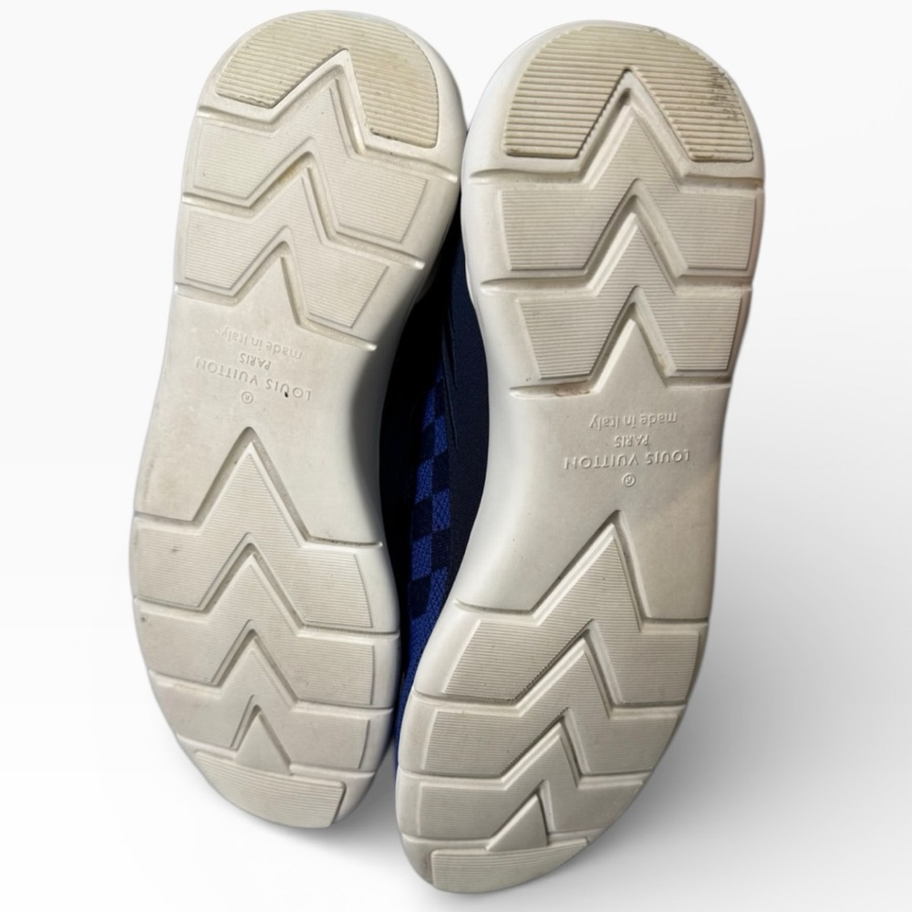 ❌SOLD❌ Louis Vuitton blue Damier Fastline Sneakers - Picture 4 of 6